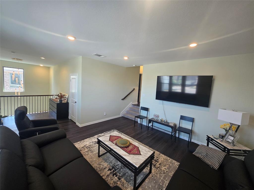 9839 Romo Street, Irving, TX 75063