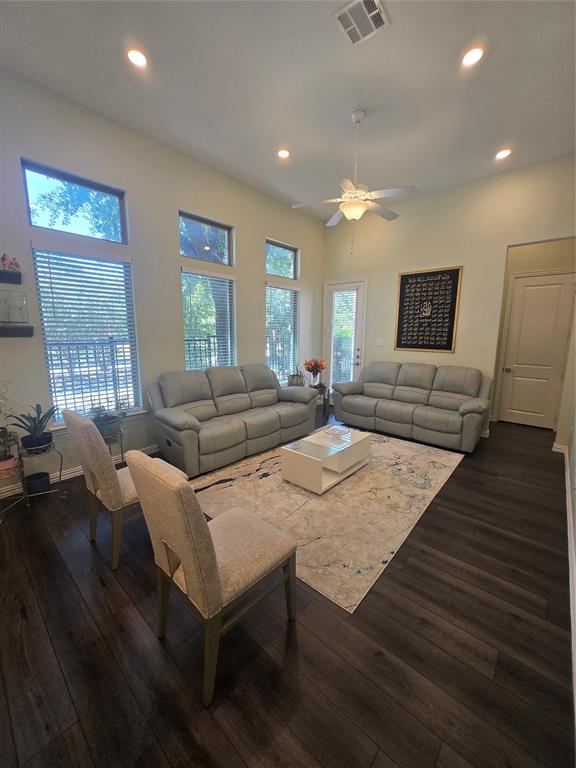 9839 Romo Street, Irving, TX 75063