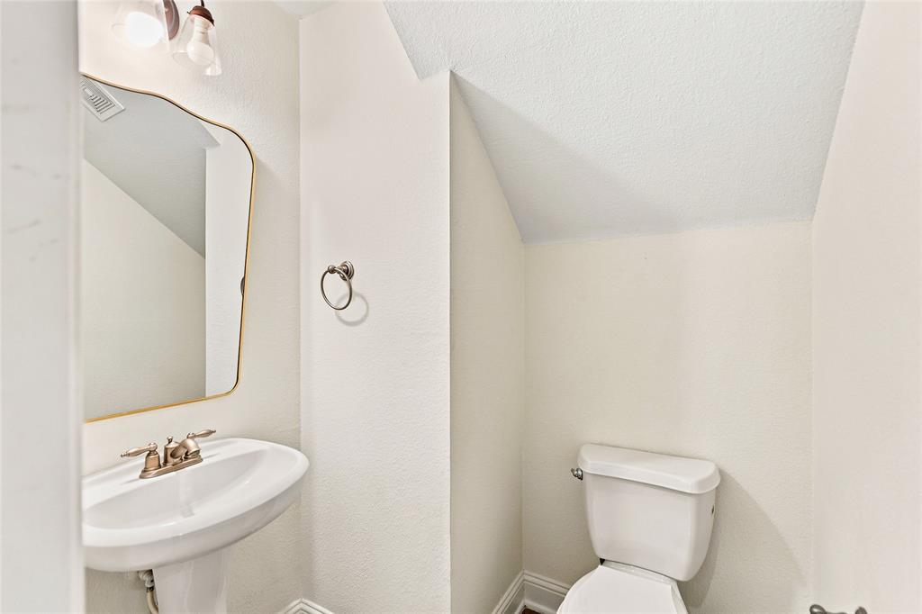 626 Louder Way, Fate, TX 75087