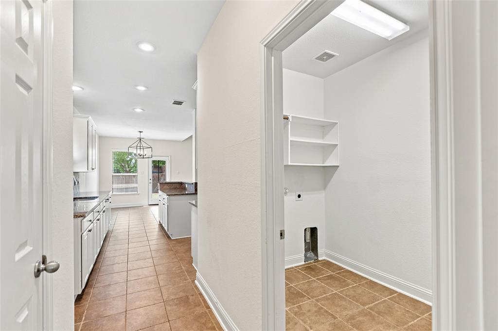 626 Louder Way, Fate, TX 75087