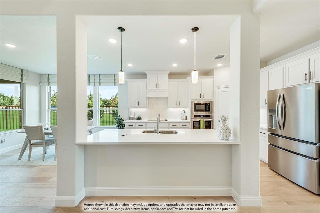 1917 Wellspring Way, Waxahachie, TX 75165