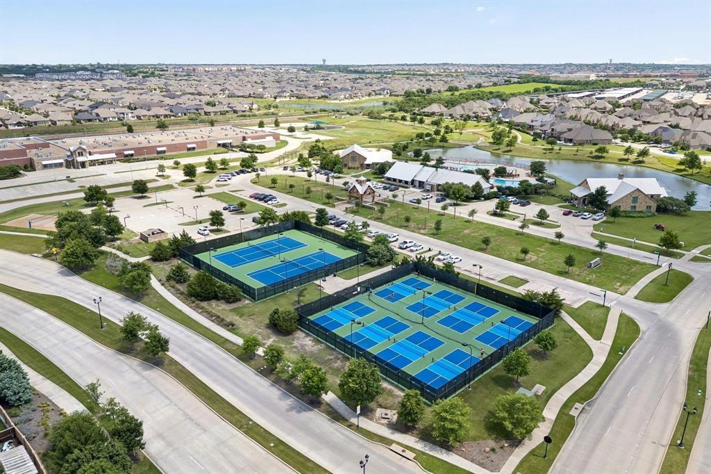 LF Amenities