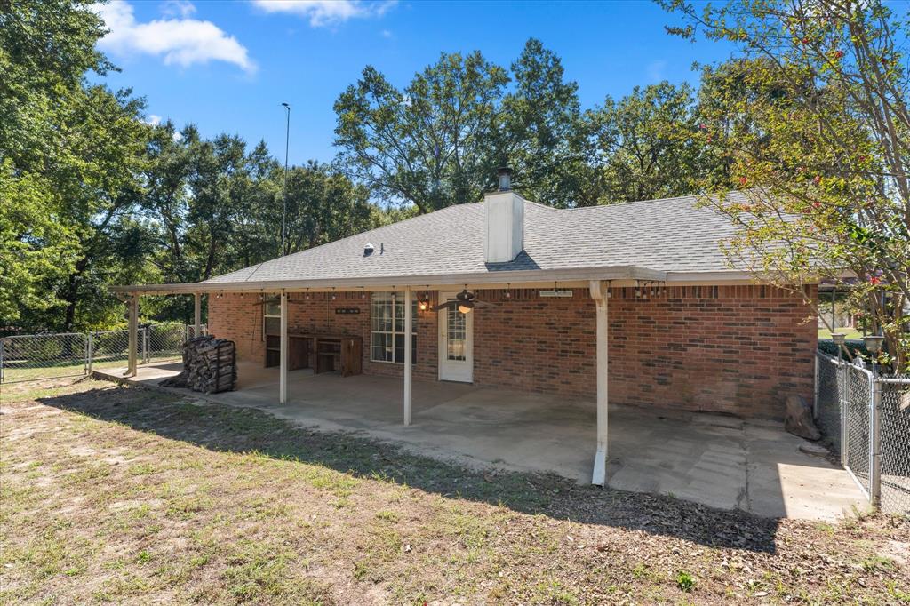 15838 Brittain Court, Lindale, TX 75771
