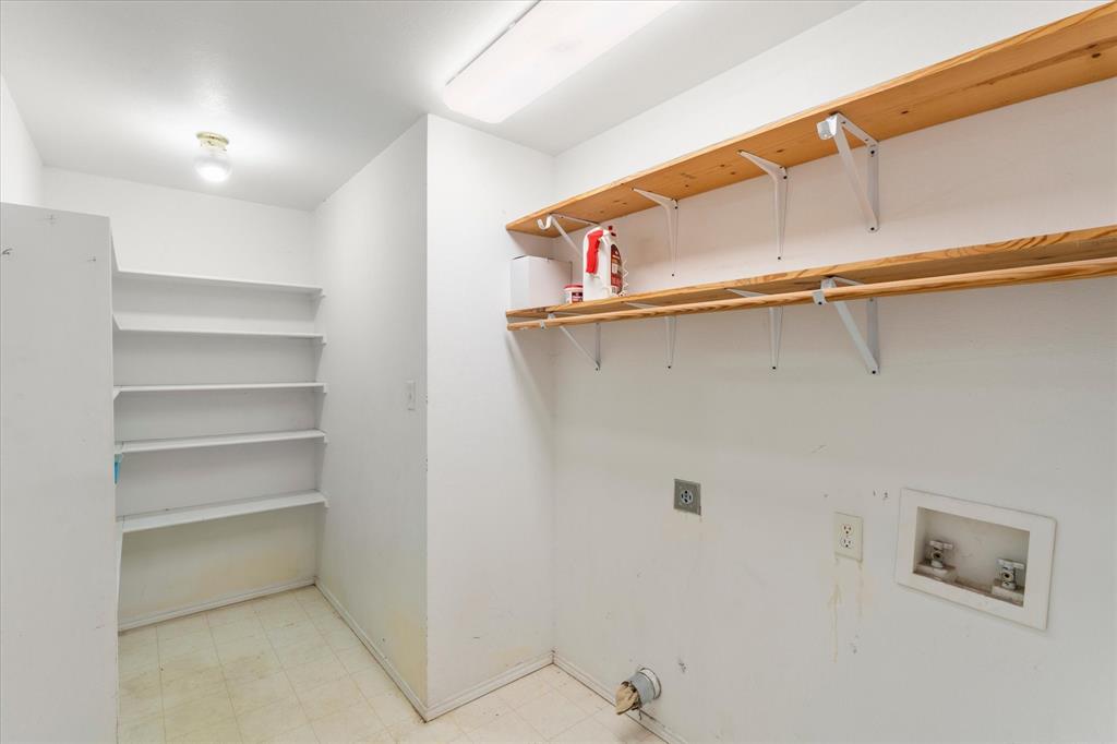 15838 Brittain Court, Lindale, TX 75771