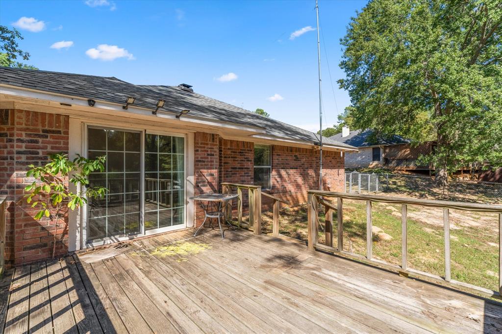 15838 Brittain Court, Lindale, TX 75771