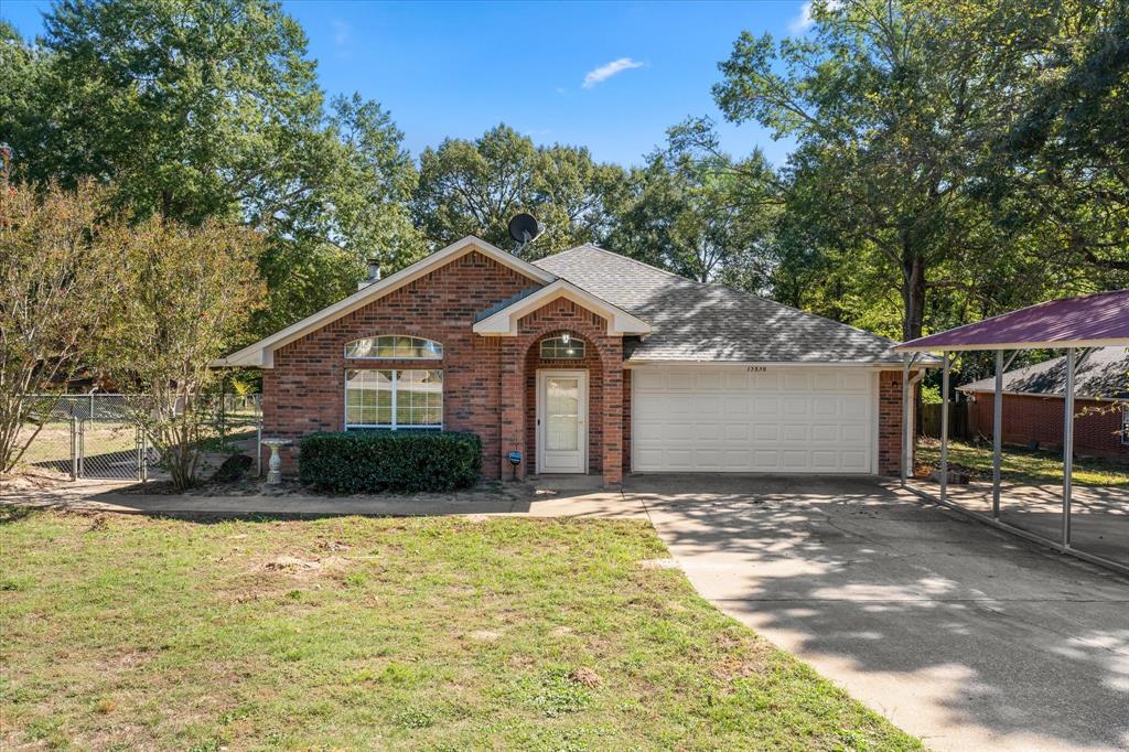 15838 Brittain Court, Lindale, TX 75771