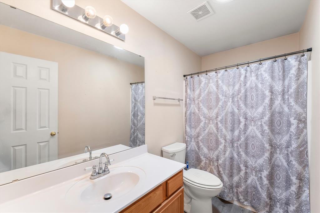15838 Brittain Court, Lindale, TX 75771