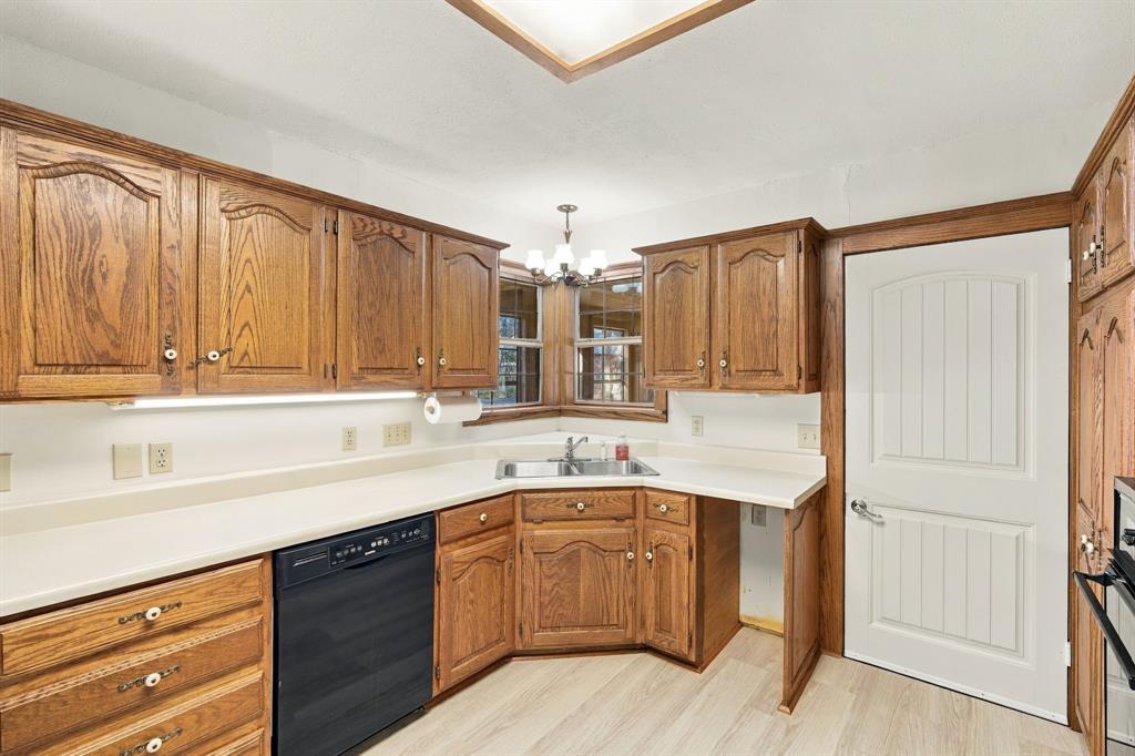 830 Truman Circle, Lancaster, TX 75146 830 Truman Circle, Lancaster, TX 75146