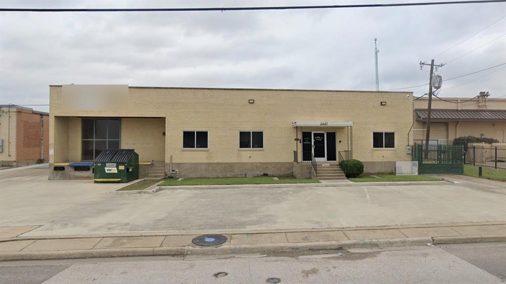 2647 Manana Drive, Dallas, TX 75220