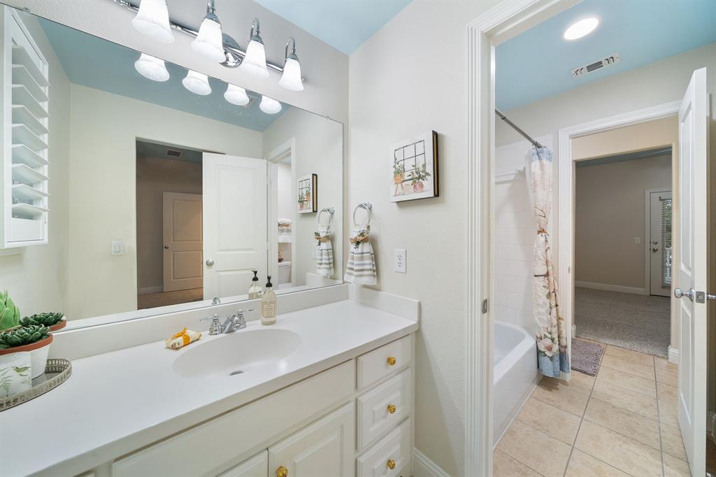 2324 Grassmere Lane, McKinney, TX 75071