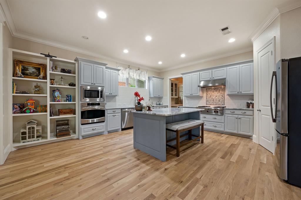 Wide kitchen view