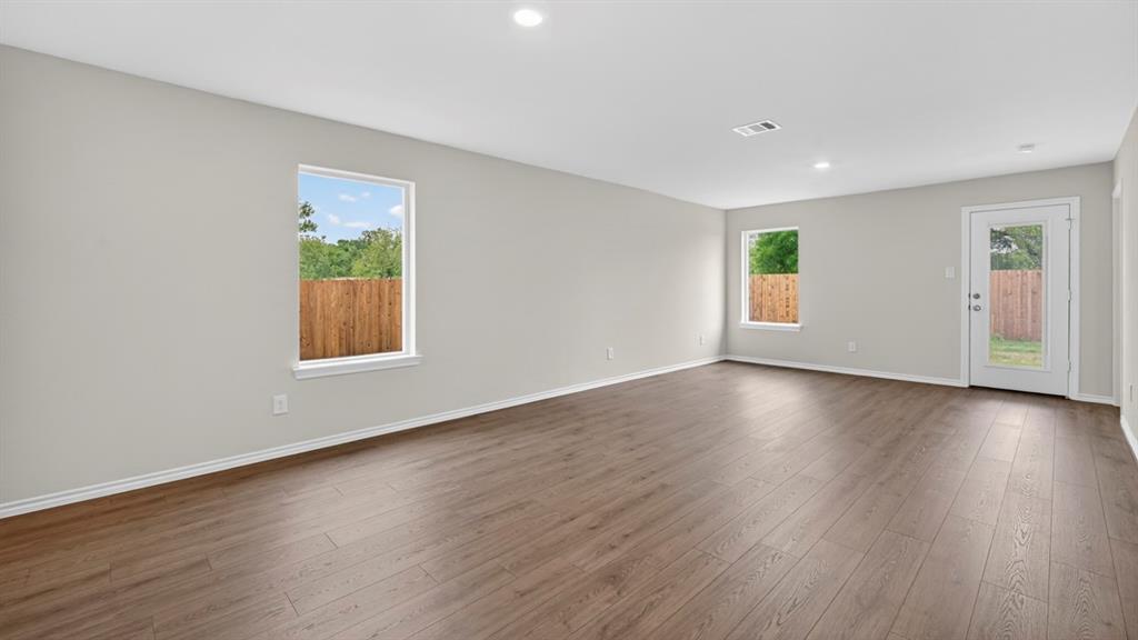 2825 Selfridge Lane, Forney, TX 75126 2825 Selfridge Lane, Forney, TX 75126