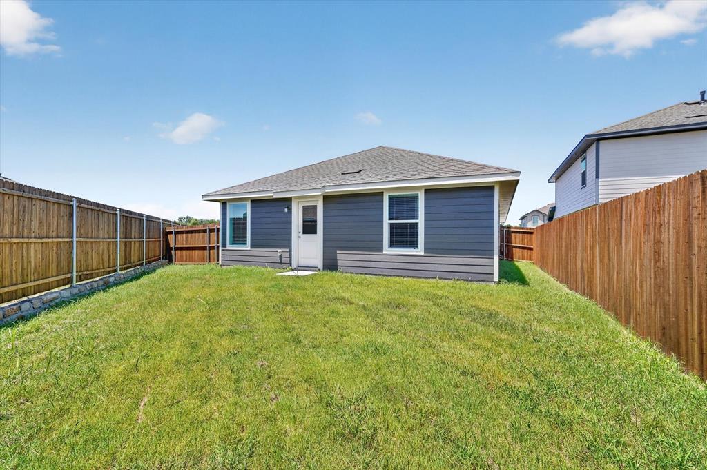 1128 Northfield Drive, Josephine, TX 75135