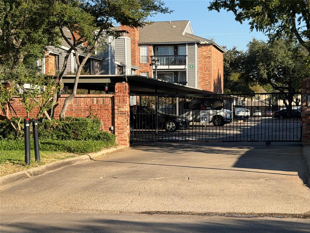 18333 Roehampton Drive, #617, Dallas, TX 75252