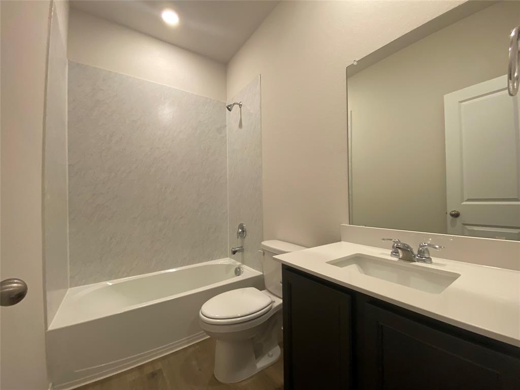 1315 DRAPER Lane, Forney, TX 75126