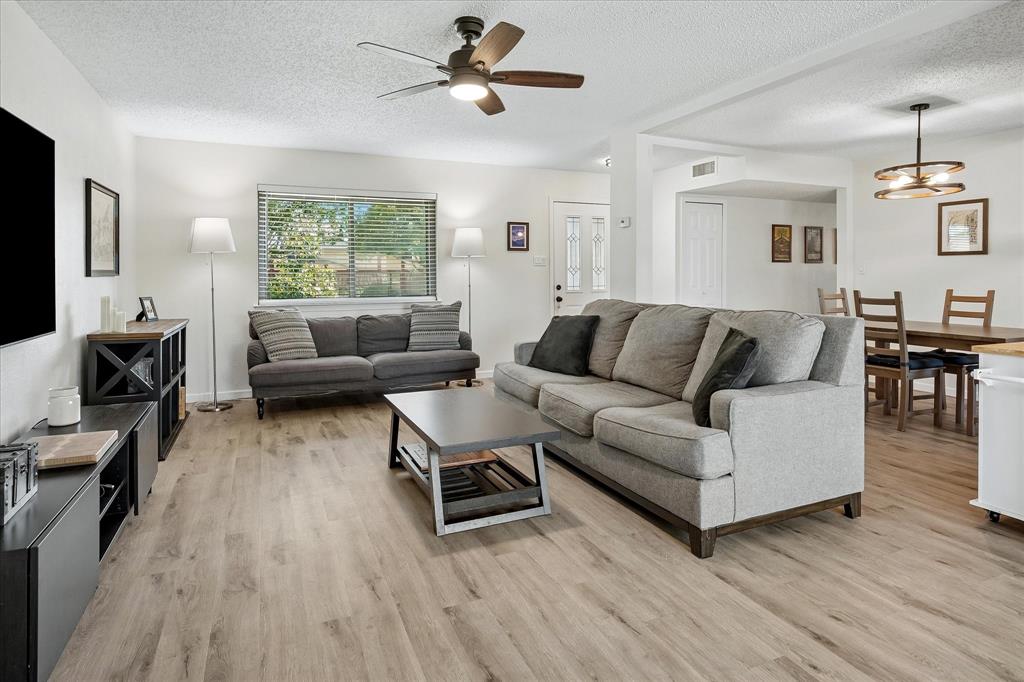 2219 Crockett Drive, Carrollton, TX 75006