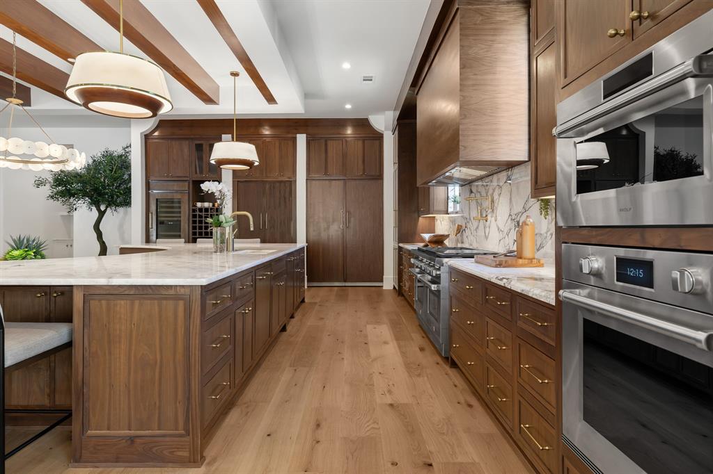 7607 Lavendale Avenue, Dallas, TX 75230