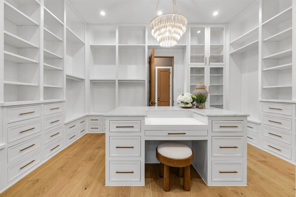 7607 Lavendale Avenue, Dallas, TX 75230