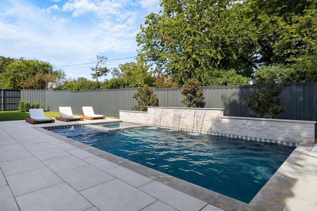 7607 Lavendale Avenue, Dallas, TX 75230