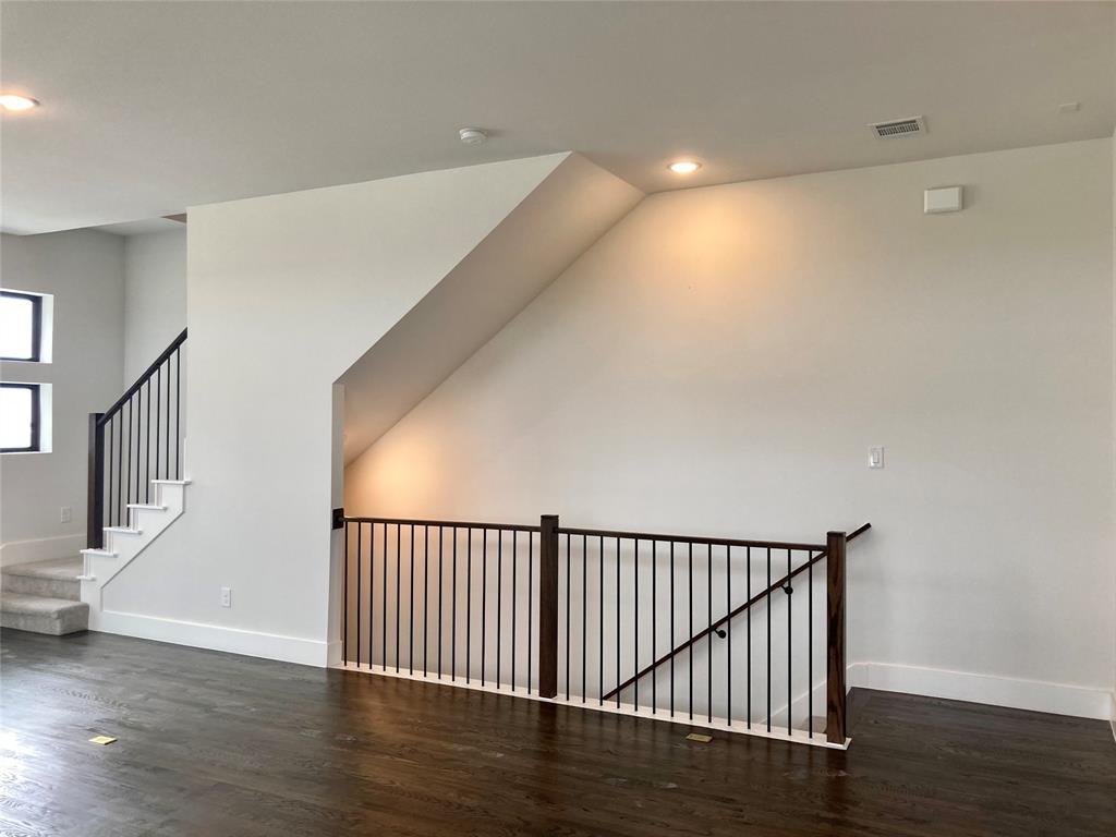 8611 War Admiral Drive, Rowlett, TX 75088 8611 War Admiral Drive, Rowlett, TX 75088
