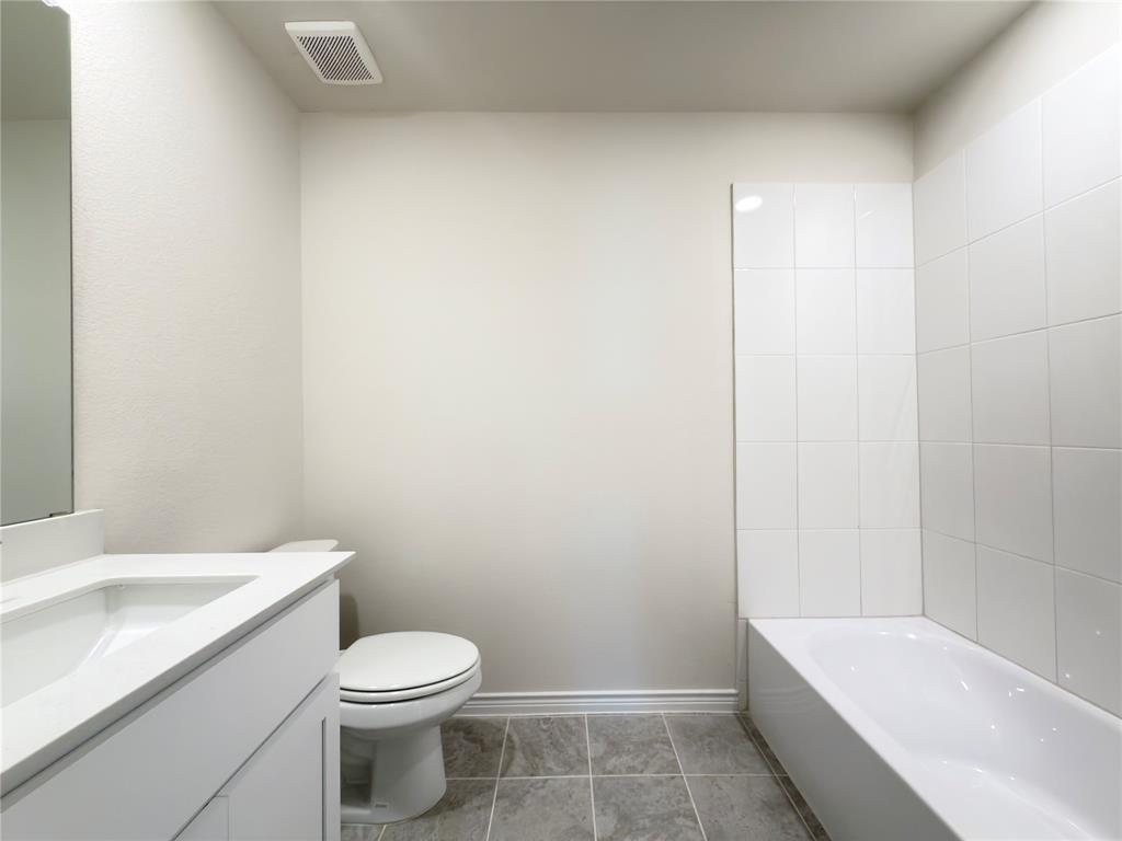 1907 Lostwood Drive, Princeton, TX 75407