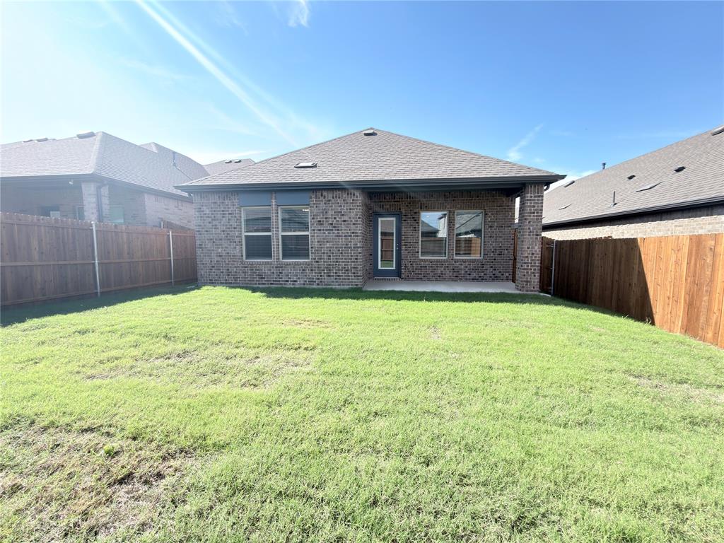 1907 Lostwood Drive, Princeton, TX 75407