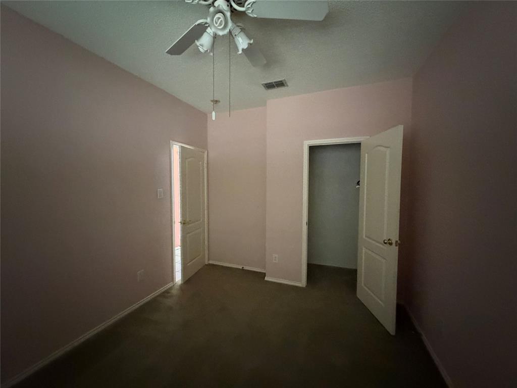 7213 Crabtree Lane, North Richland Hills, TX 76182