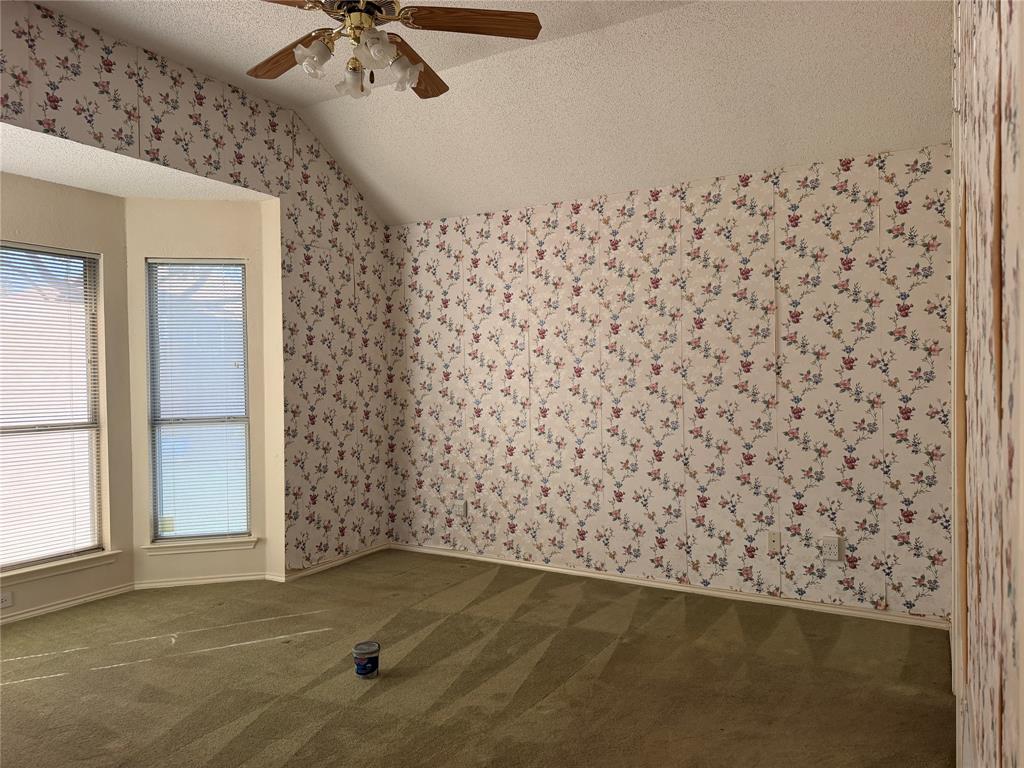 7213 Crabtree Lane, North Richland Hills, TX 76182