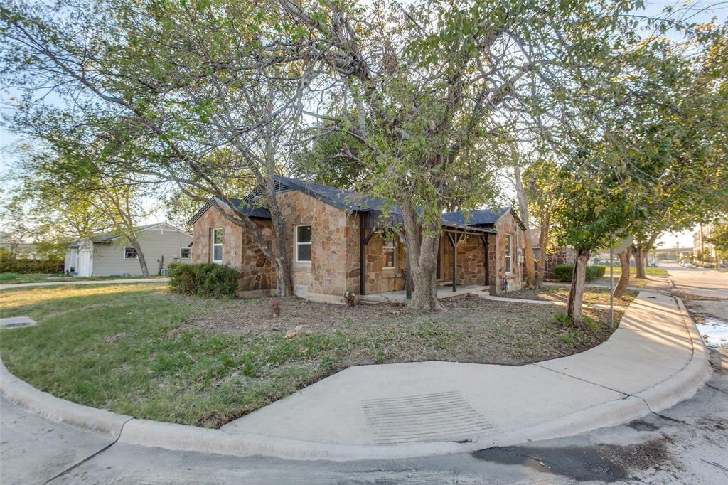 1114 10th Street, Plano, TX 75074