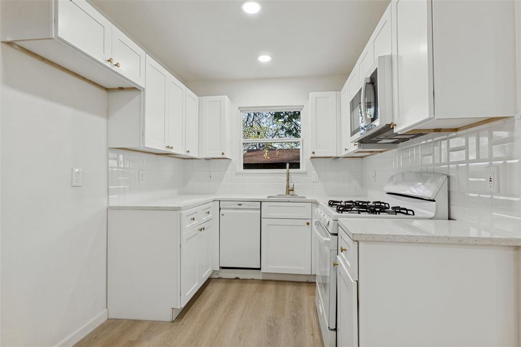 1114 10th Street, Plano, TX 75074