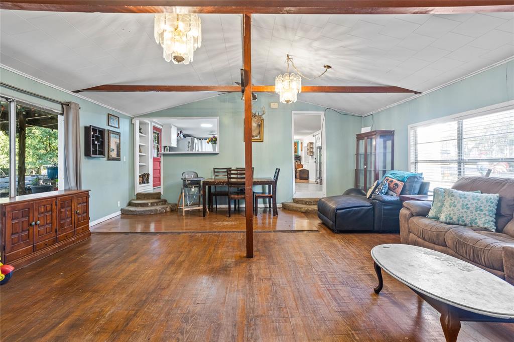 1641 Ben Davis Drive, Garland, TX 75040