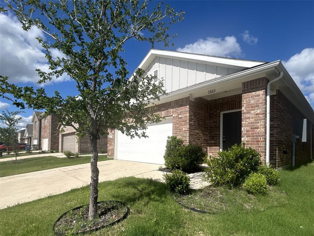 1805 Chapel Hill Road, Princeton, TX 75407