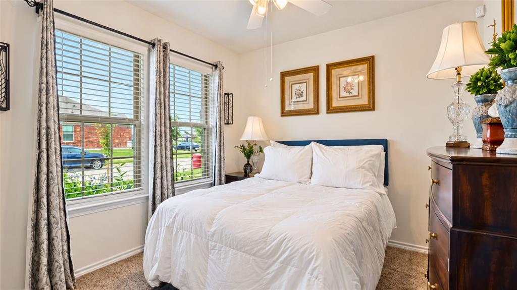 709 Darlington Oak Avenue, Royse City, TX 75189