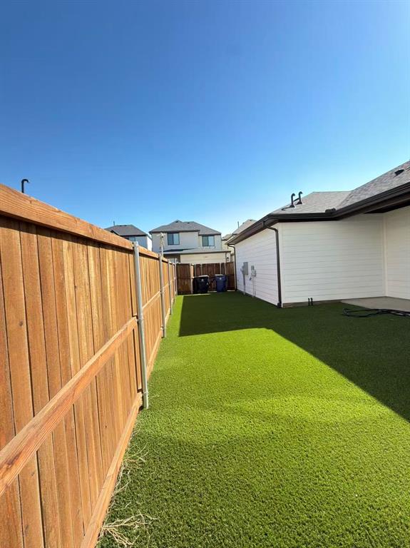 7043 Lathrop Lane, Frisco, TX 75033