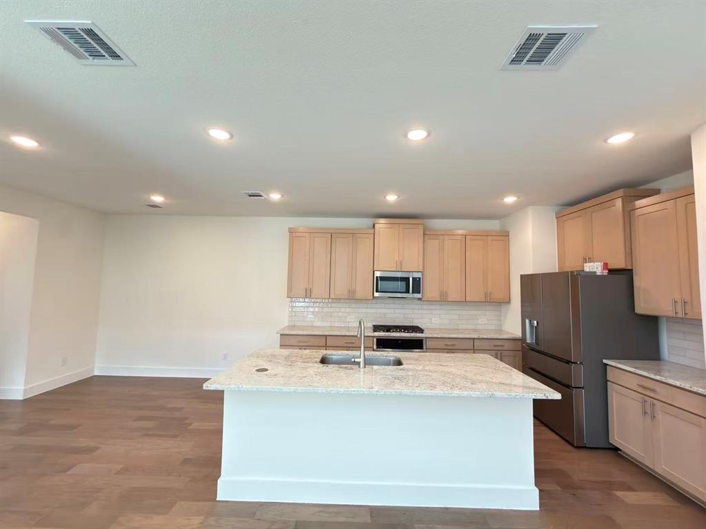 7043 Lathrop Lane, Frisco, TX 75033