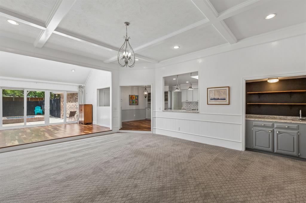 6611 Elvedon Drive, Dallas, TX 75248