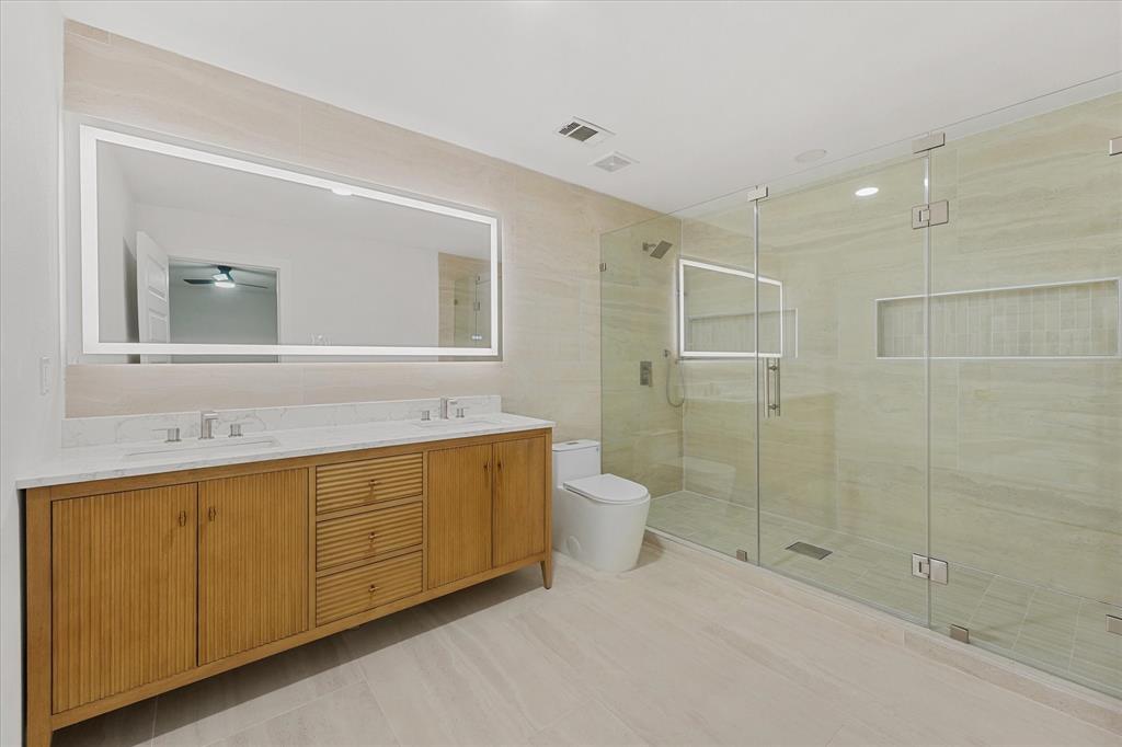 6727 Southpoint Drive, Dallas, TX 75248