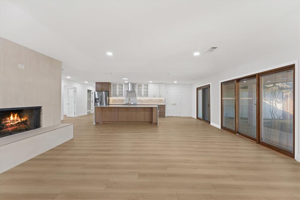 6727 Southpoint Drive, Dallas, TX 75248