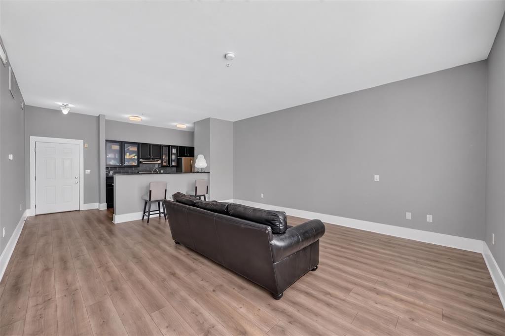 2305 Worthington Street, #202, Dallas, TX 75204