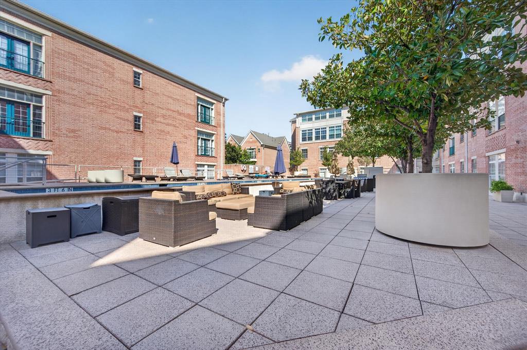 2305 Worthington Street, #202, Dallas, TX 75204