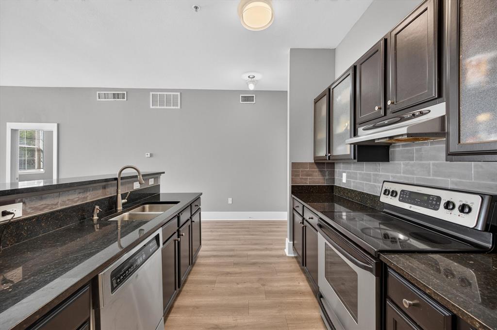2305 Worthington Street, #202, Dallas, TX 75204 2305 Worthington Street, #202, Dallas, TX 75204