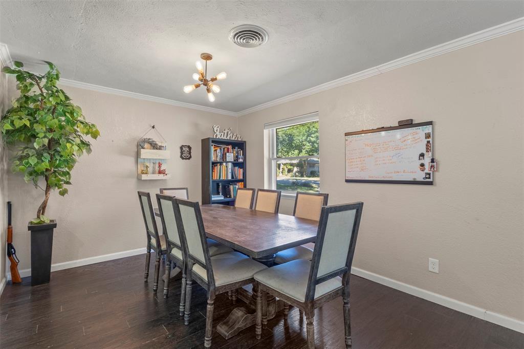 206 Watson Drive, Allen, TX 75002 206 Watson Drive, Allen, TX 75002