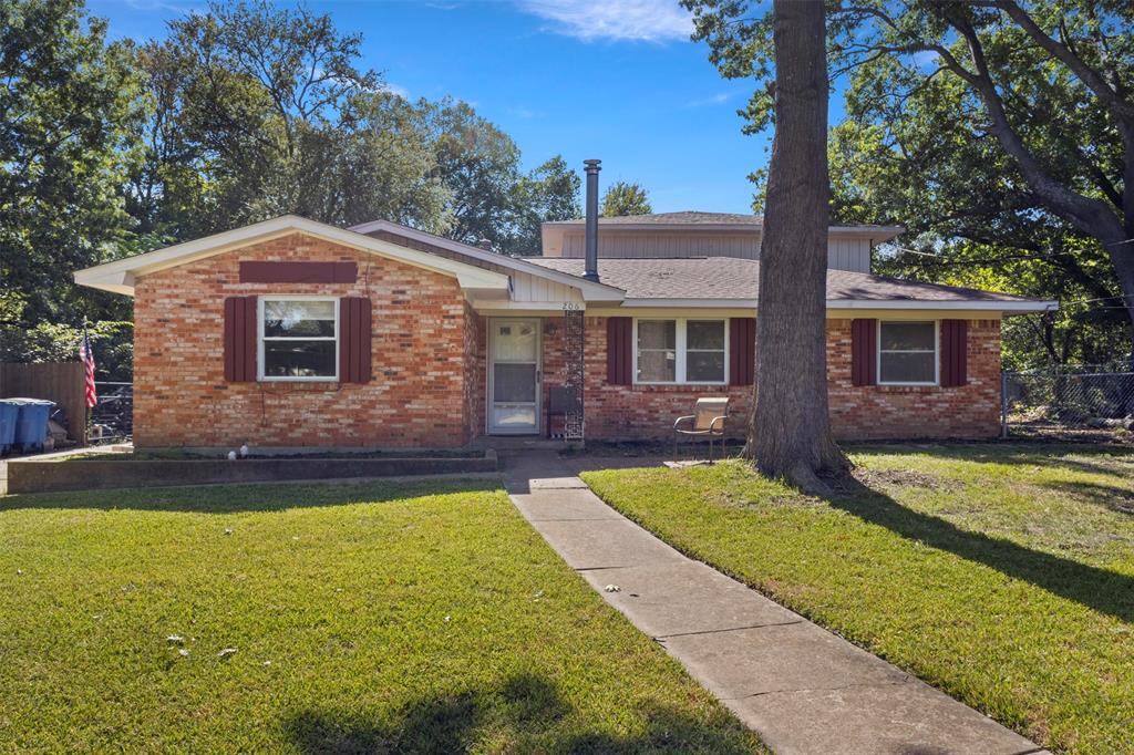 206 Watson Drive, Allen, TX 75002 206 Watson Drive, Allen, TX 75002