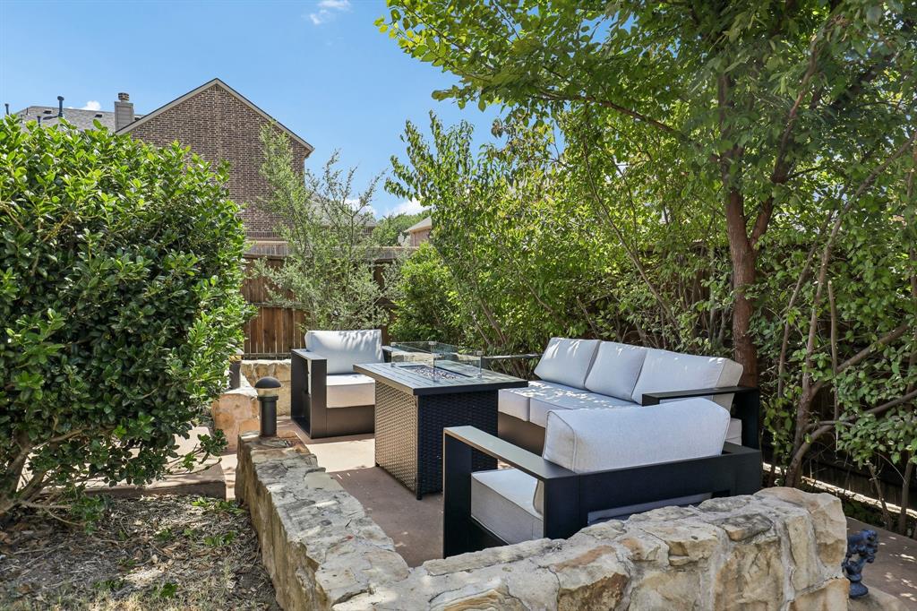 Lower level sitting area in the back yard