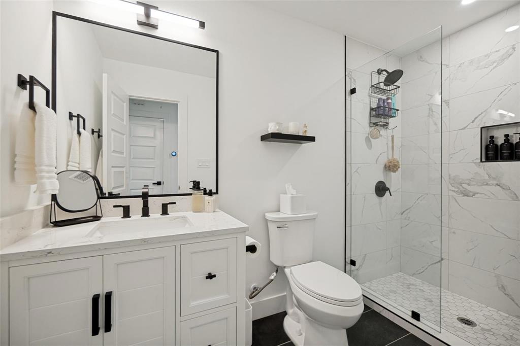 10229 San Juan Avenue, Dallas, TX 75228