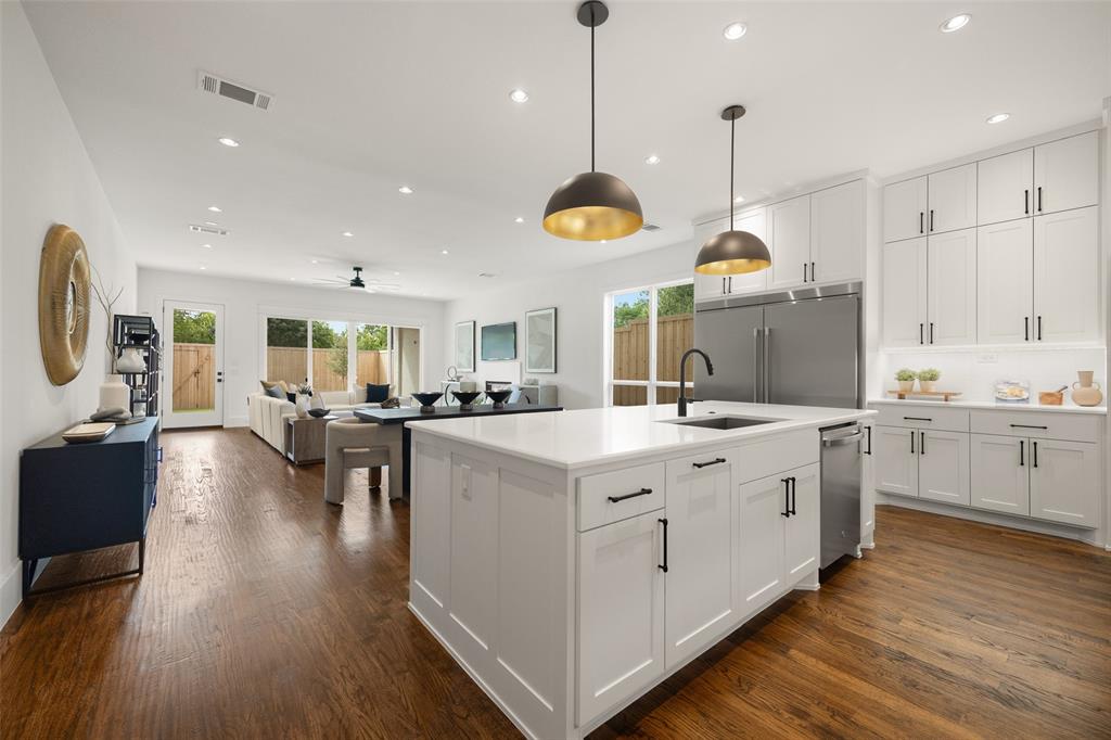 6304 Covington Lane, Dallas, TX 75214