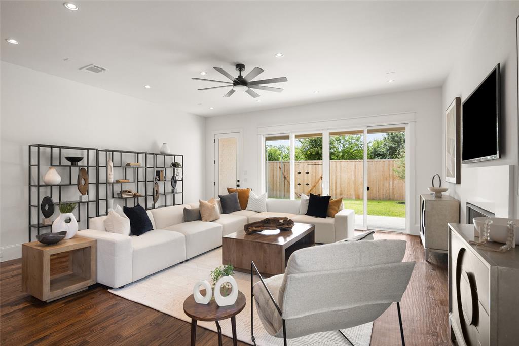 6304 Covington Lane, Dallas, TX 75214 6304 Covington Lane, Dallas, TX 75214