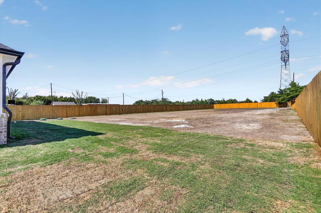 1657 Brookview Drive, Lancaster, TX 75146