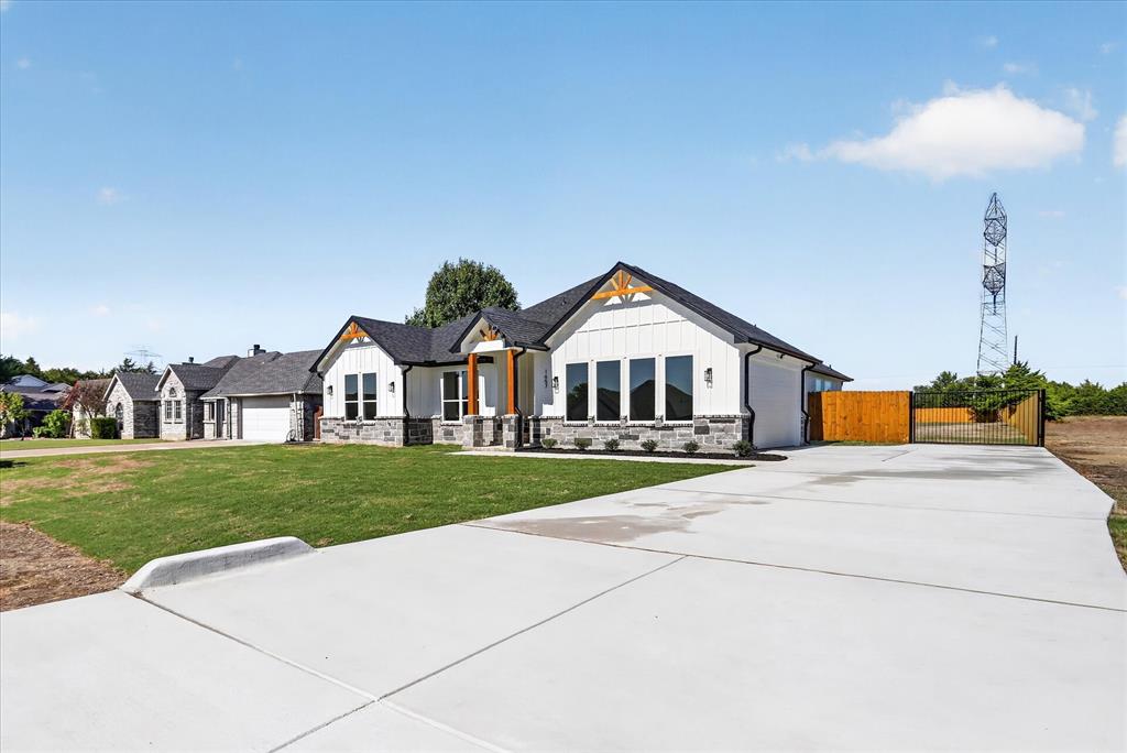 1657 Brookview Drive, Lancaster, TX 75146 1657 Brookview Drive, Lancaster, TX 75146