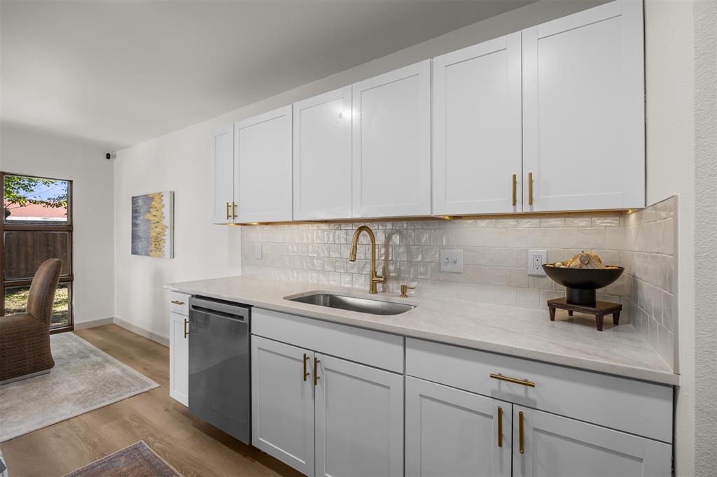 3106 Parker Street, Irving, TX 75062
